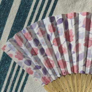 Éventail personnalisé en tissu à motif fleurs pastel