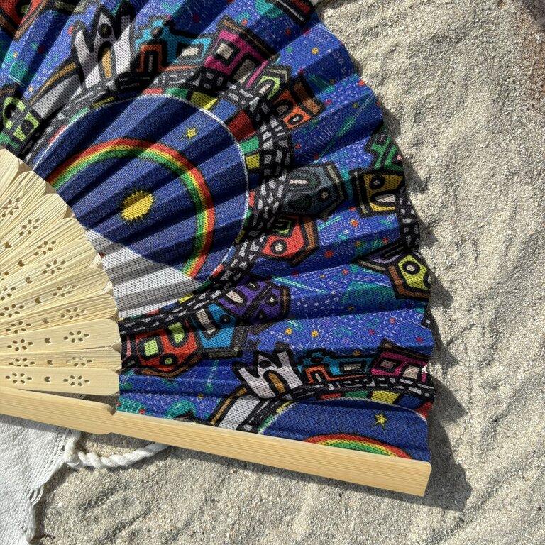 Éventail personnalisé en tissu à motifs multicolores Éventail personnalisé en tissu à motifs multicolores