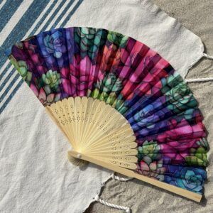 Éventail personnalisé en tissu au motif succulentes multicolores