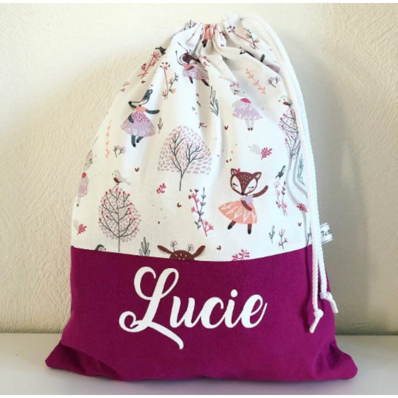Sac personnalisé enfant avec prénom – exemple de combinaison de tissus Sac personnalisé enfant avec prénom Lucie, tissu forêt